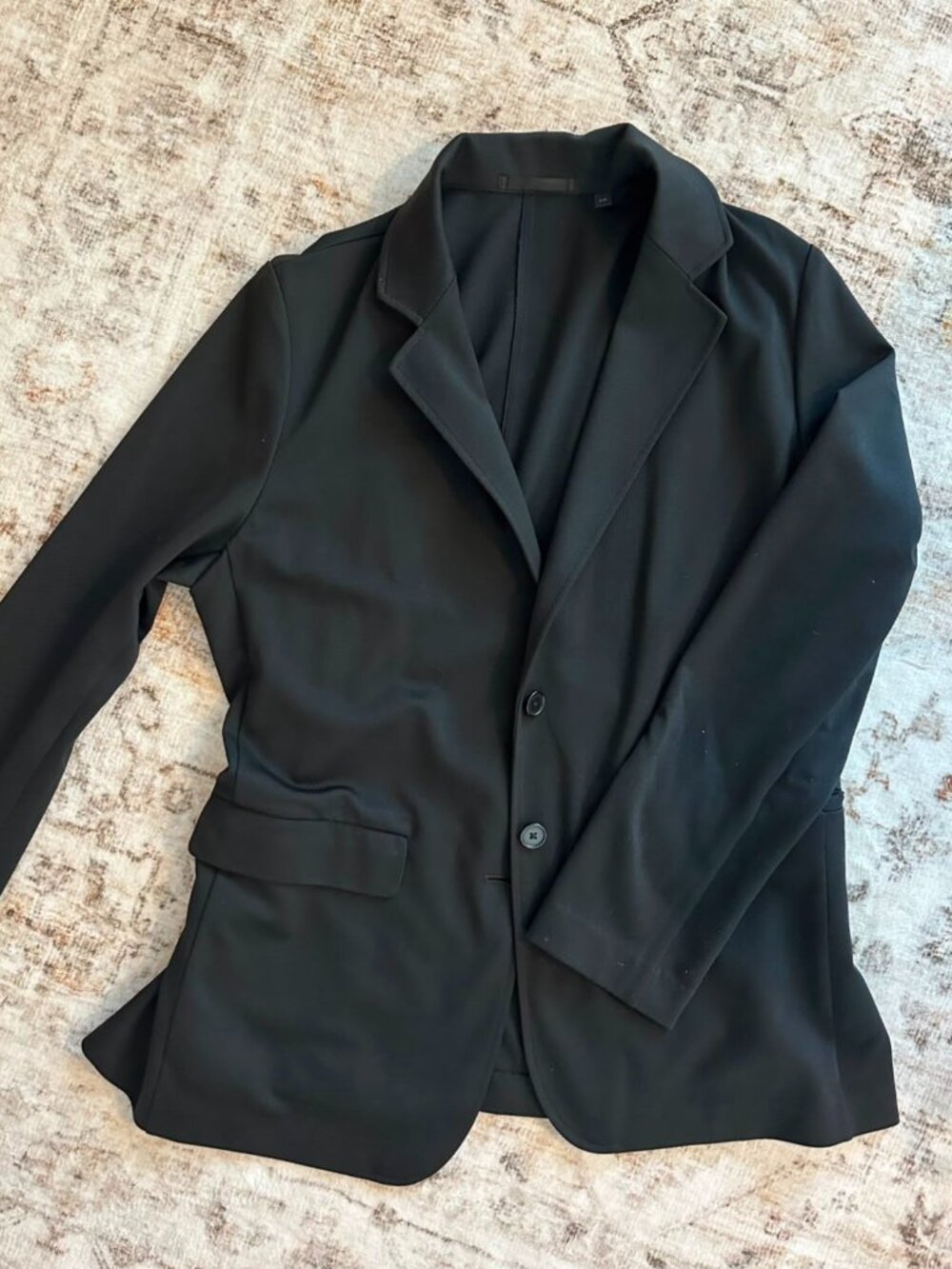 Uniqlo Black Blazer – Size Large